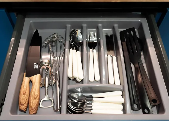 Апартаменти Soni Exclusive 303 Plaza With Private Parking & Self Check-in