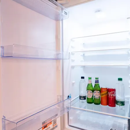 Soni Exclusive 303 Plaza With Private Parking & Self Check-in Apartamento Bucarest