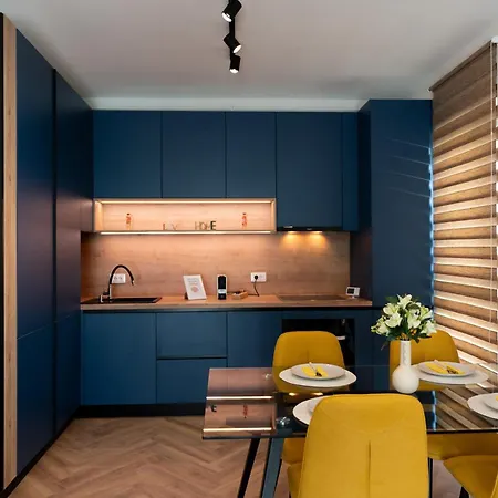 Apartment Soni Exclusive 303 Plaza With Private Parking & Self Check-in *