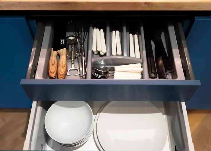 Soni Exclusive 303 Plaza With Private Parking & Self Check-in 아파트 *