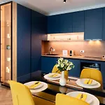 Soni Exclusive 303 Plaza With Private Parking & Self Check-in شقة *